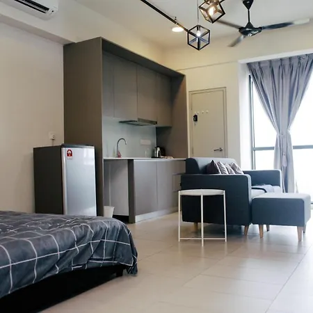 Tamarind Suites Cyberjaya: Work-Friendly Day Stay by Flexihome-MY Exterior photo