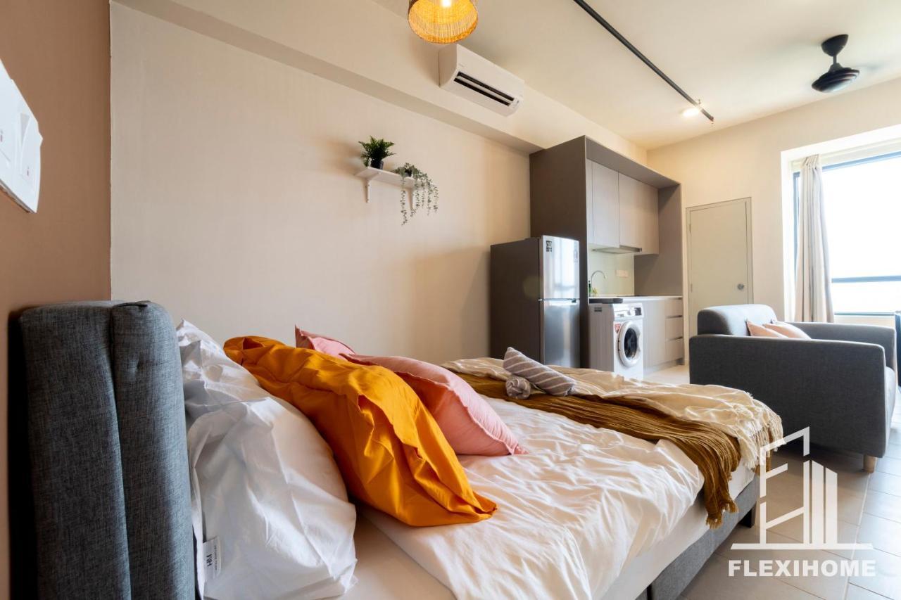 Tamarind Cyberjaya: Work-friendly Day By Flexihome-my