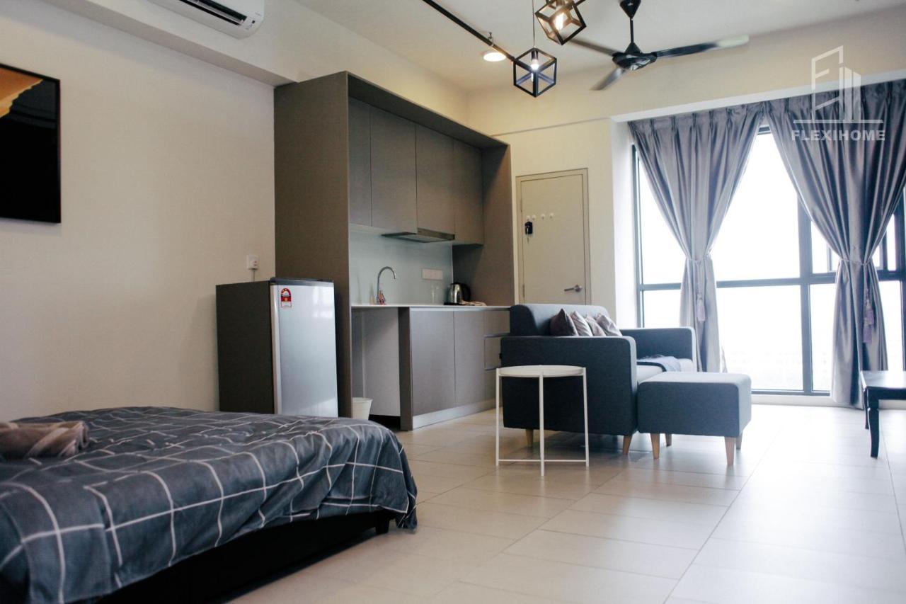 Apartment Tamarind Cyberjaya: Work-friendly Day By Flexihome-my