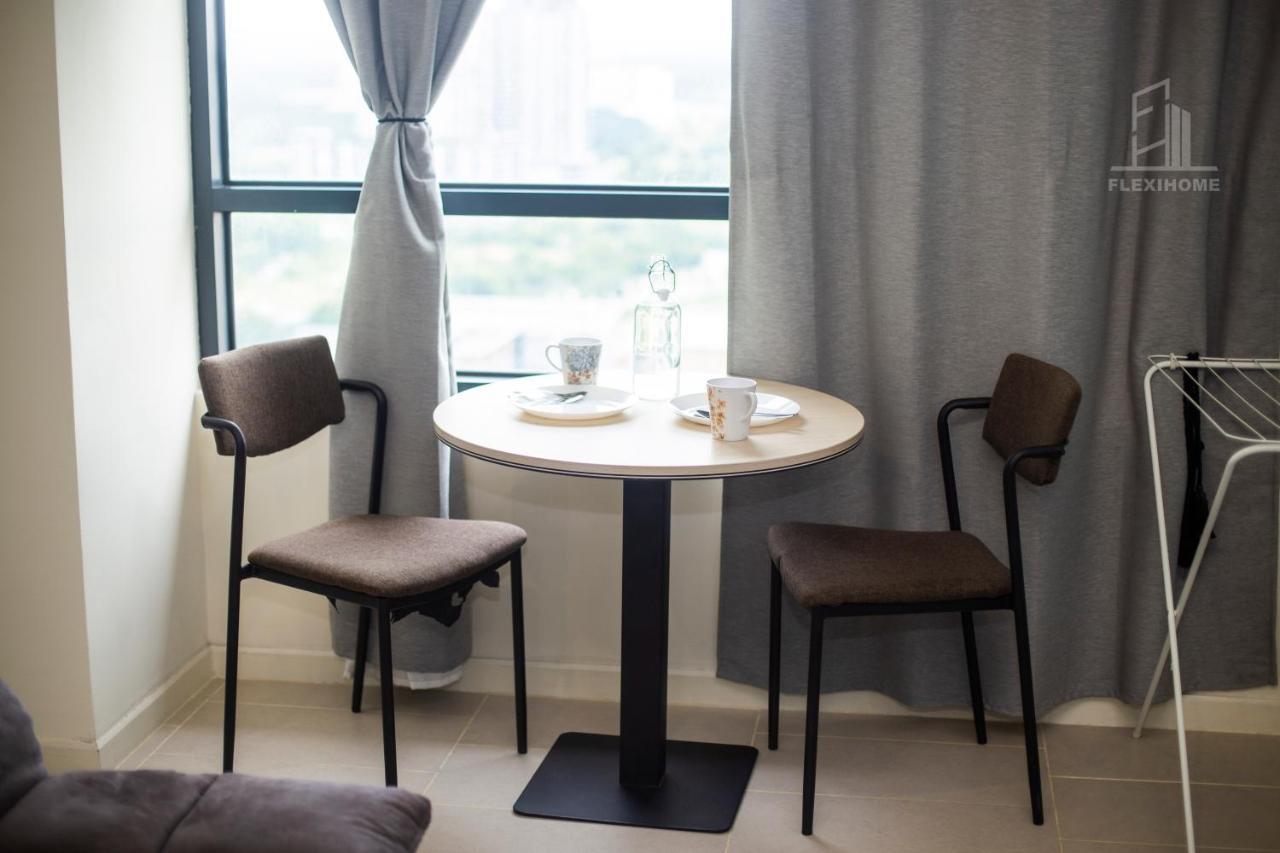 Apartment Tamarind Cyberjaya: Work-friendly Day By Flexihome-my Cyberjaya