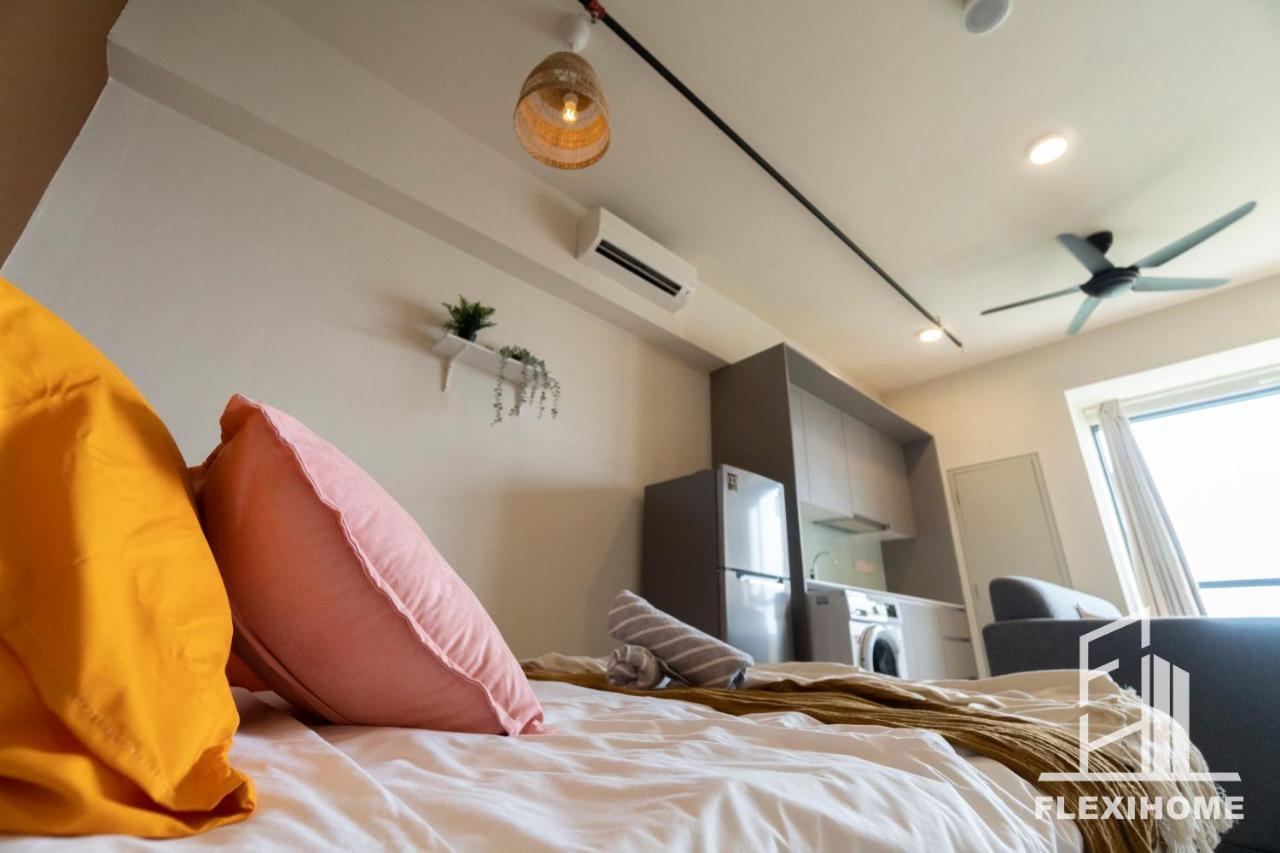 Tamarind Cyberjaya: Work-friendly Day By Flexihome-my