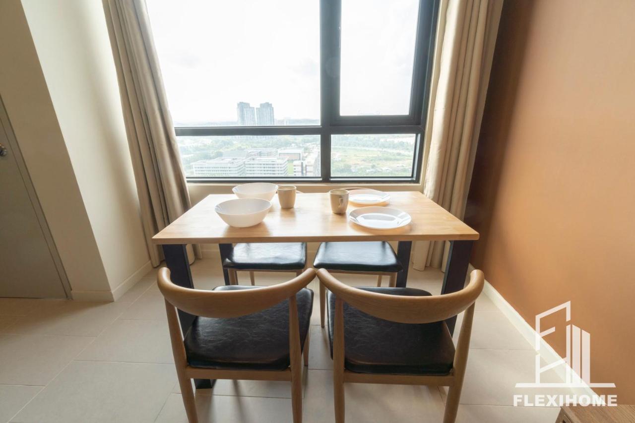 Apartment Tamarind Cyberjaya: Work-friendly Day By Flexihome-my *